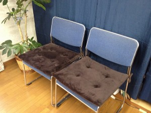 1階集会室の座布団-2
